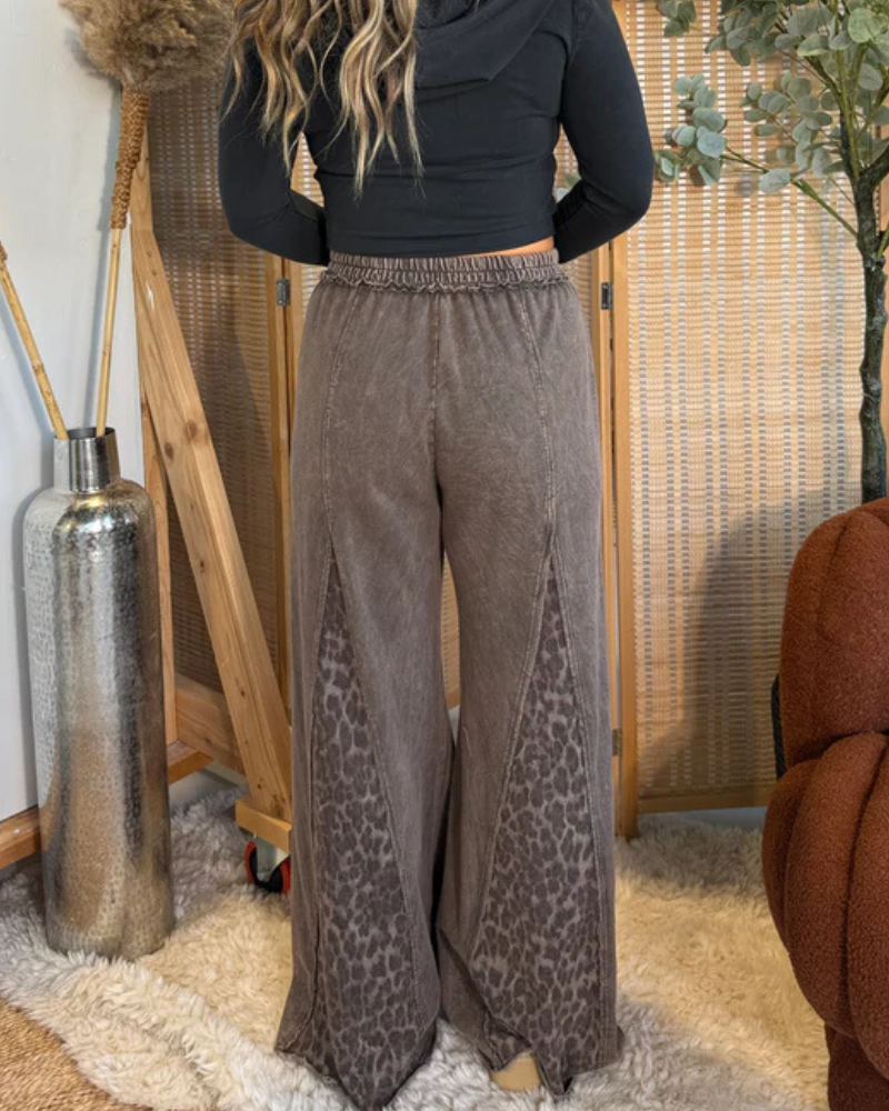 Chic Leopard Washed Wide-leg Pants