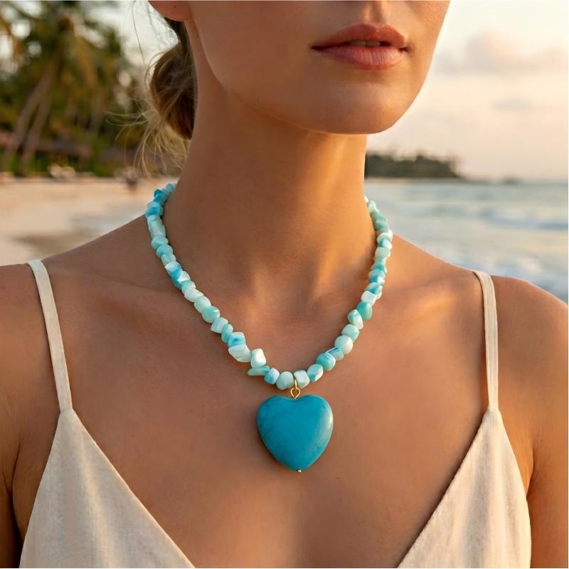 Heart-shaped Faux Shell Necklace