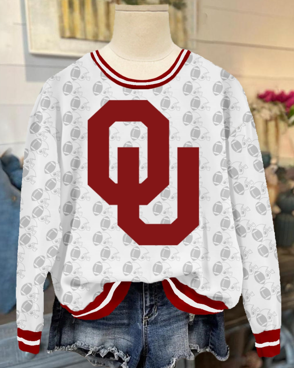 Oklahoma Sooners Helmet Graphic Sweatshirt
