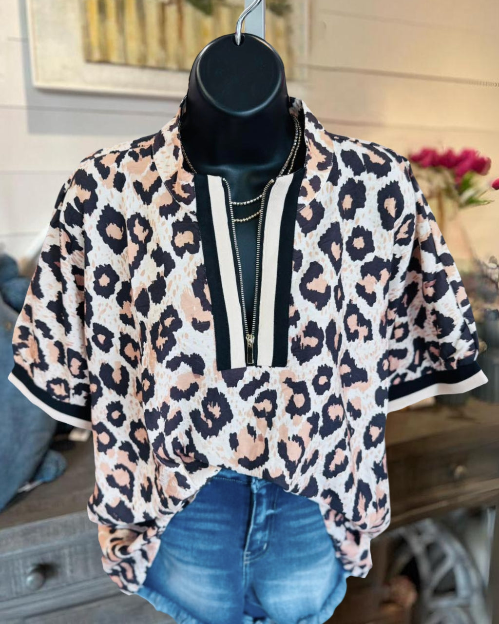 Trendy Leopard Half-zip Satin Top