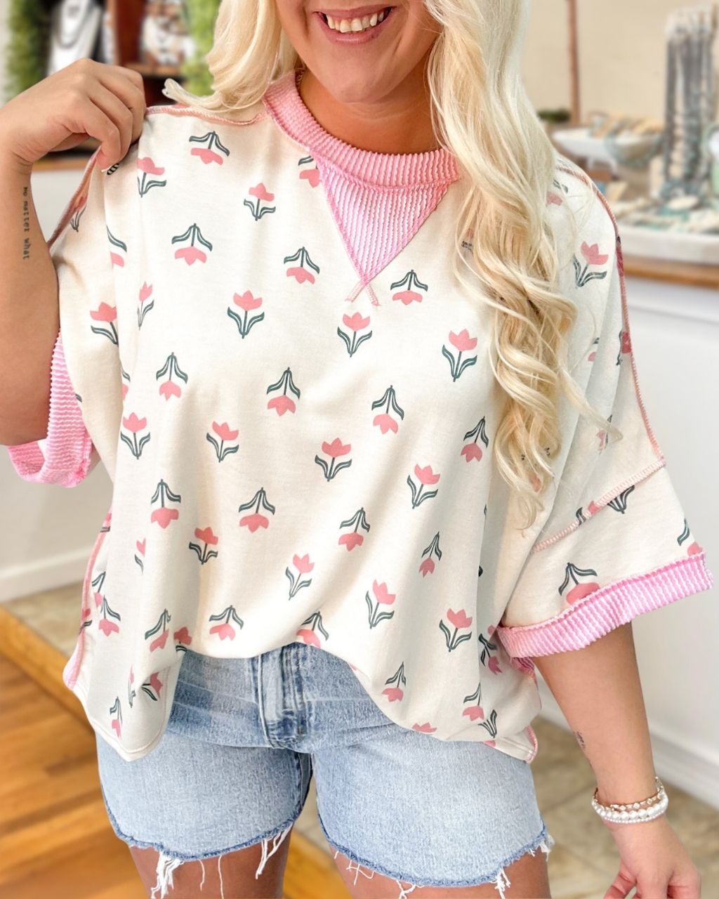 Tulip Print Ribbed Trim Top