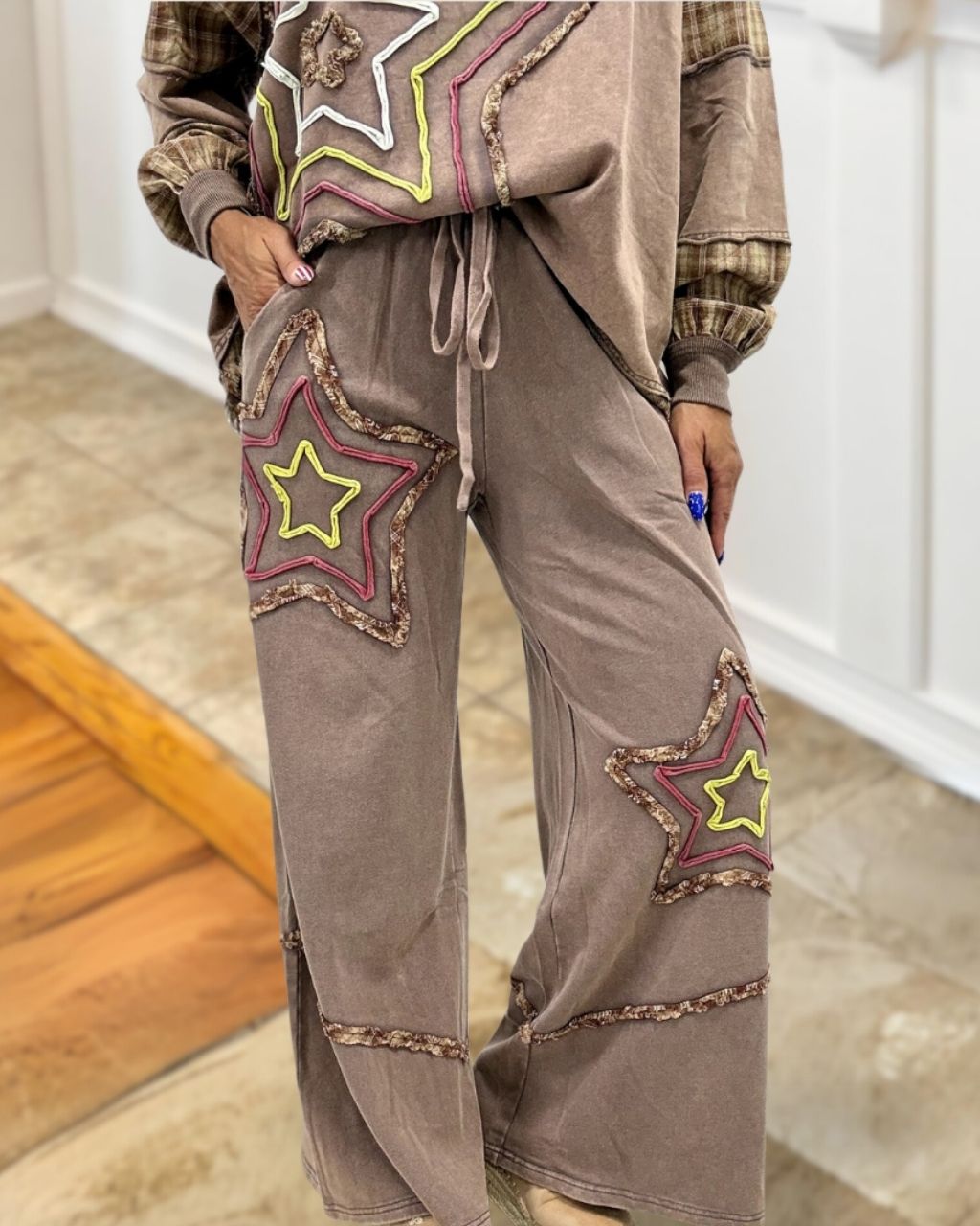 Star Embroidered Washed Pants