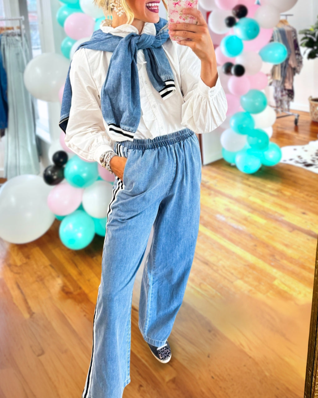 Chic Wide Leg Denim Side Stripe Pants