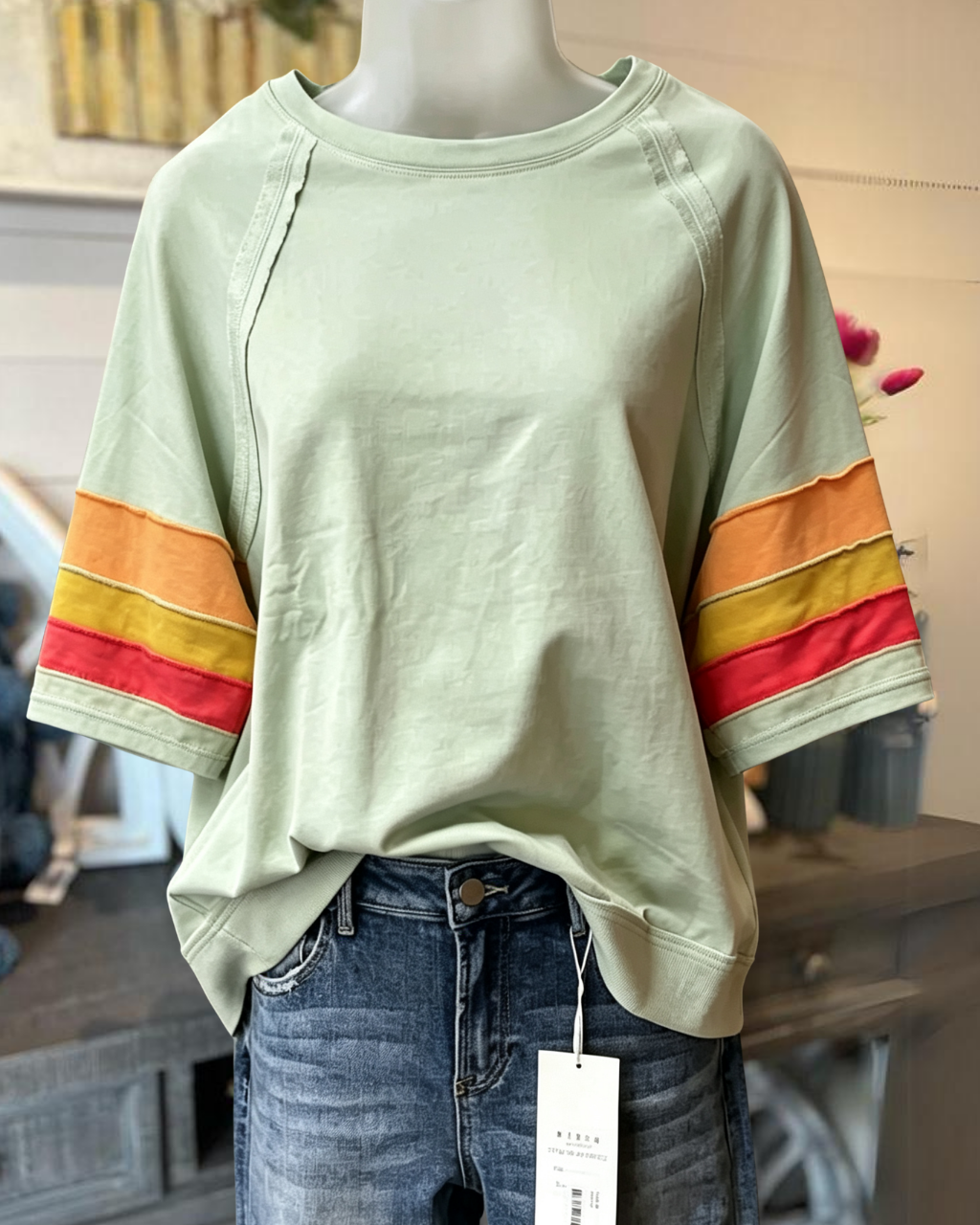 Color Blocked Sleeve T-shirt
