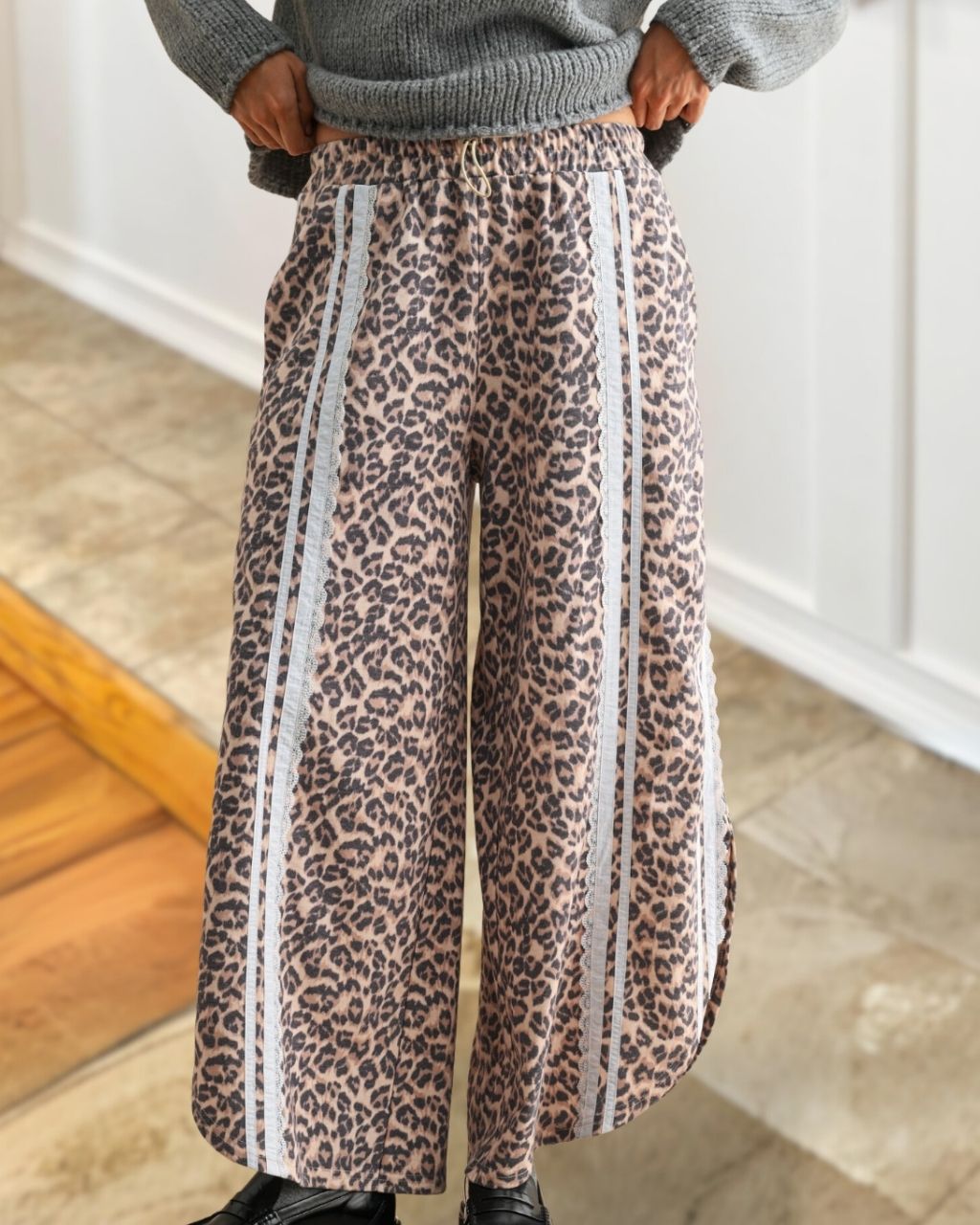 Leopard Print Lace Tulip Pants