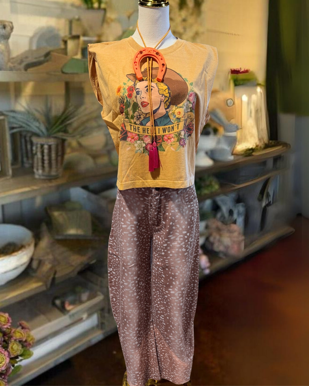 Chic Leopard Pattern Pants