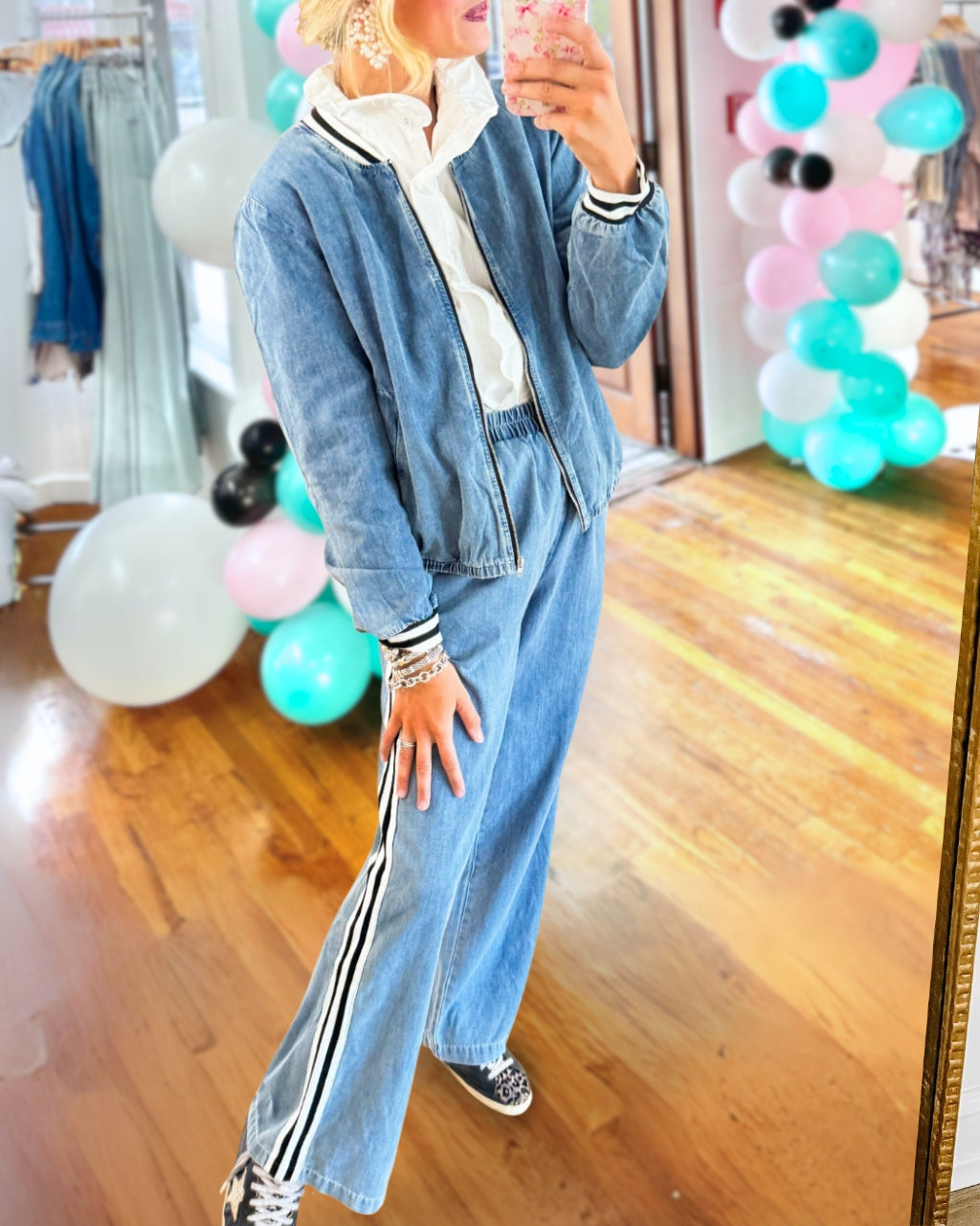 Chic Wide Leg Denim Side Stripe Pants