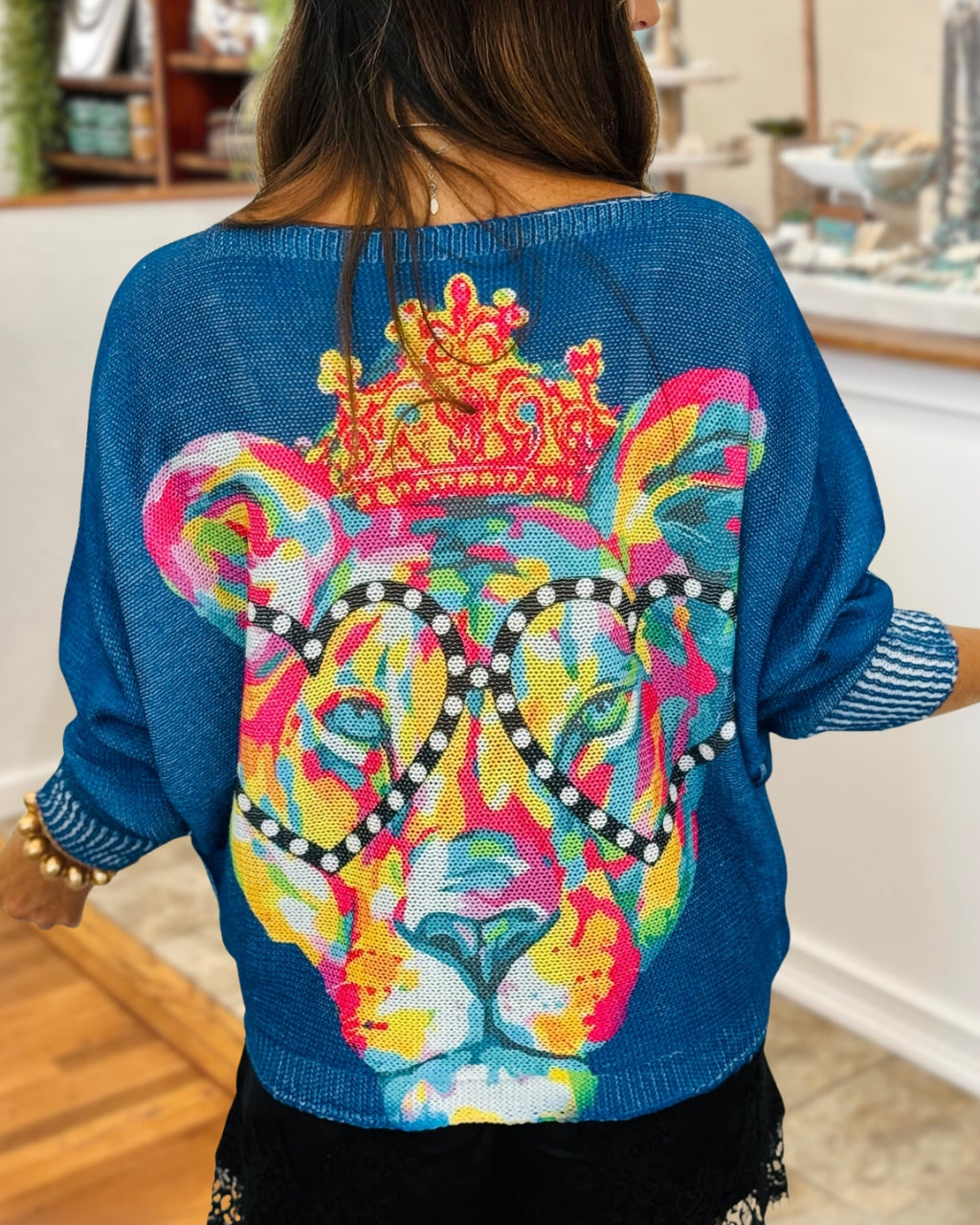 Chic Heart Leopard Print Knit Top