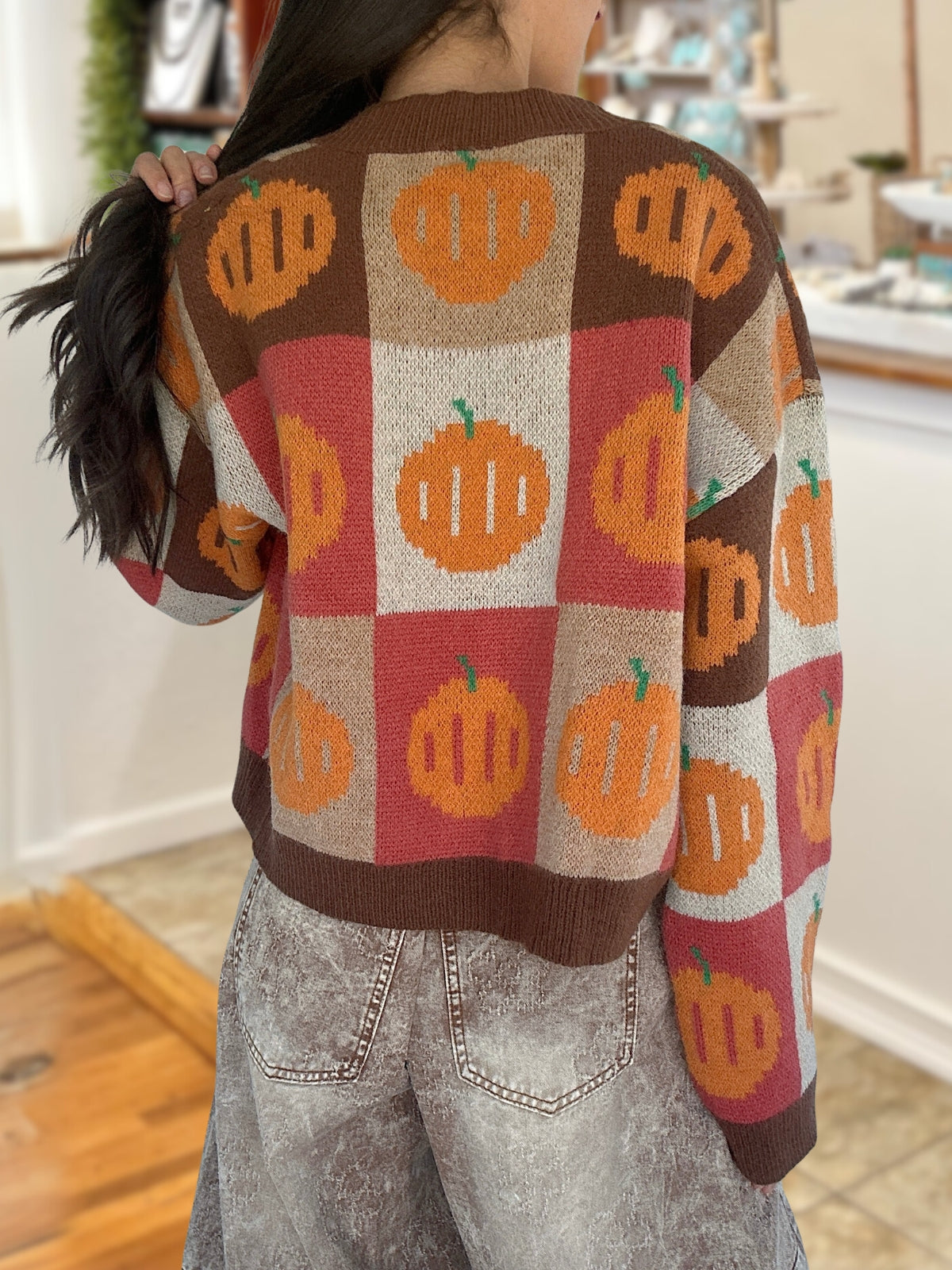 Checkerboard Pumpkin-Pattern Cardigan
