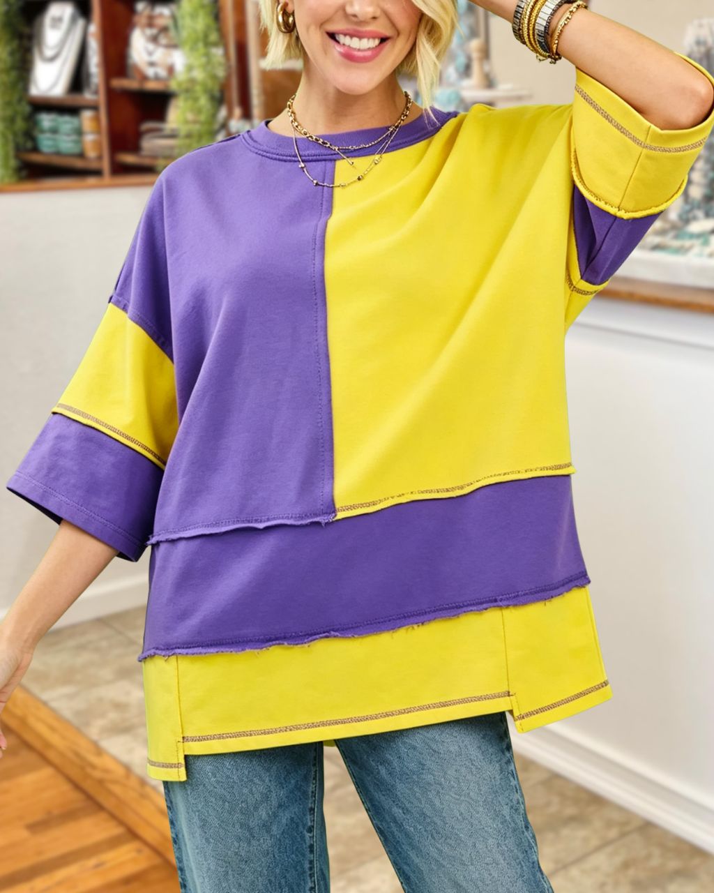 Color-blocked Detail Stitching Top