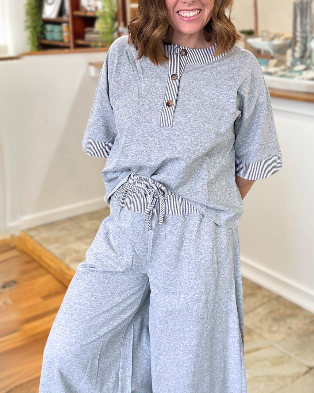 Chic Striped Wide-leg Set
