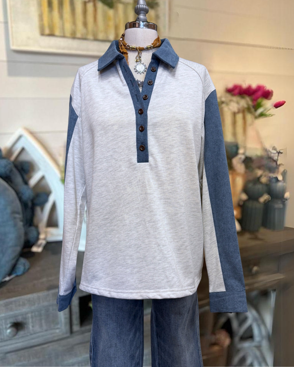 Color Blocked Collared Pullover