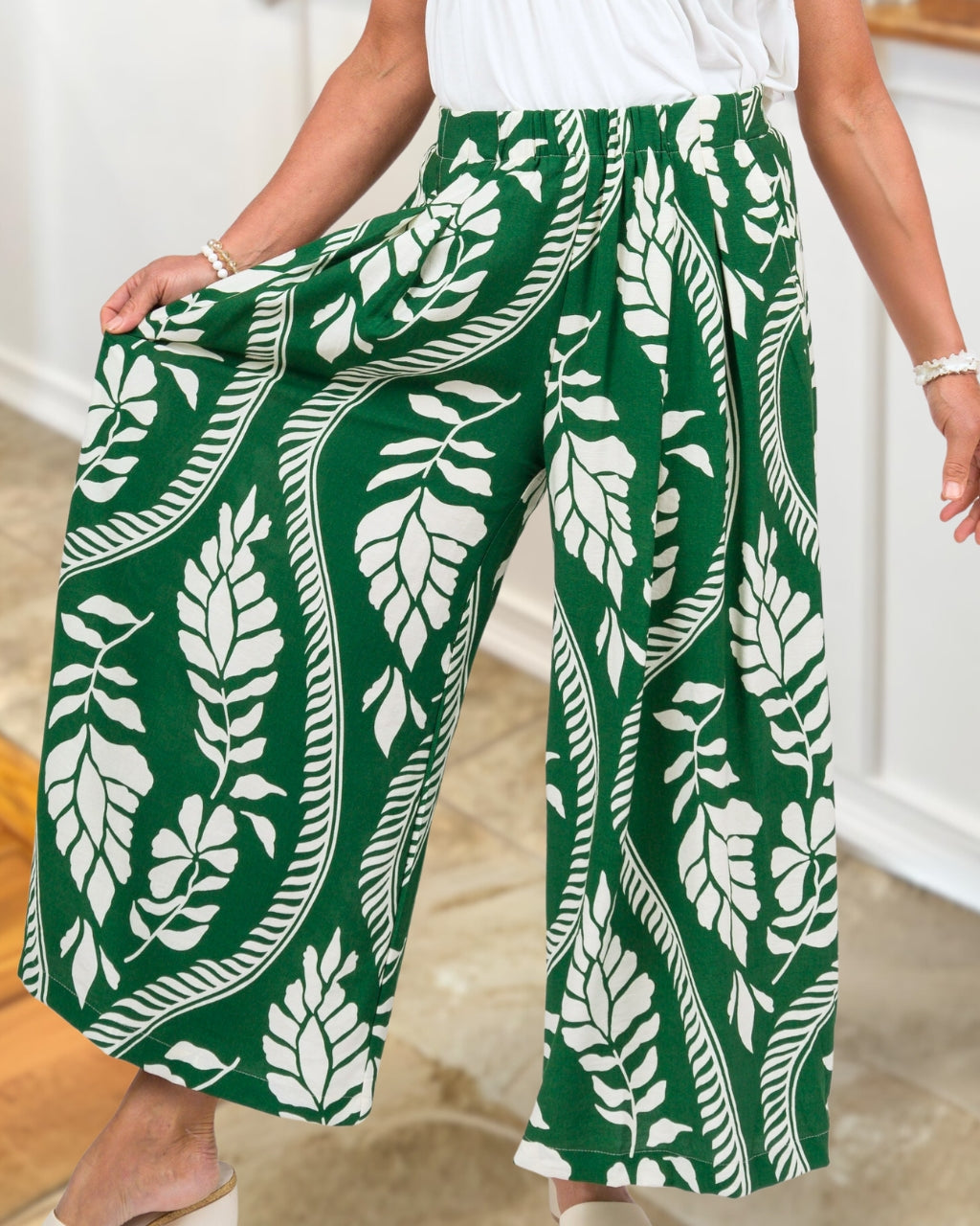 Tropical Leaf Wide-Leg Pants