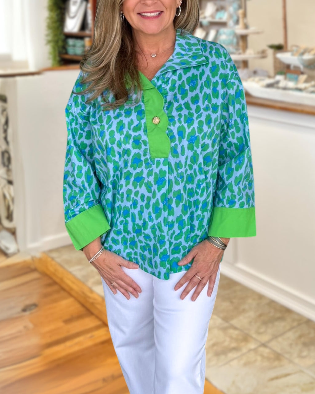 Color-blocked Leopard Half-open Collar Top