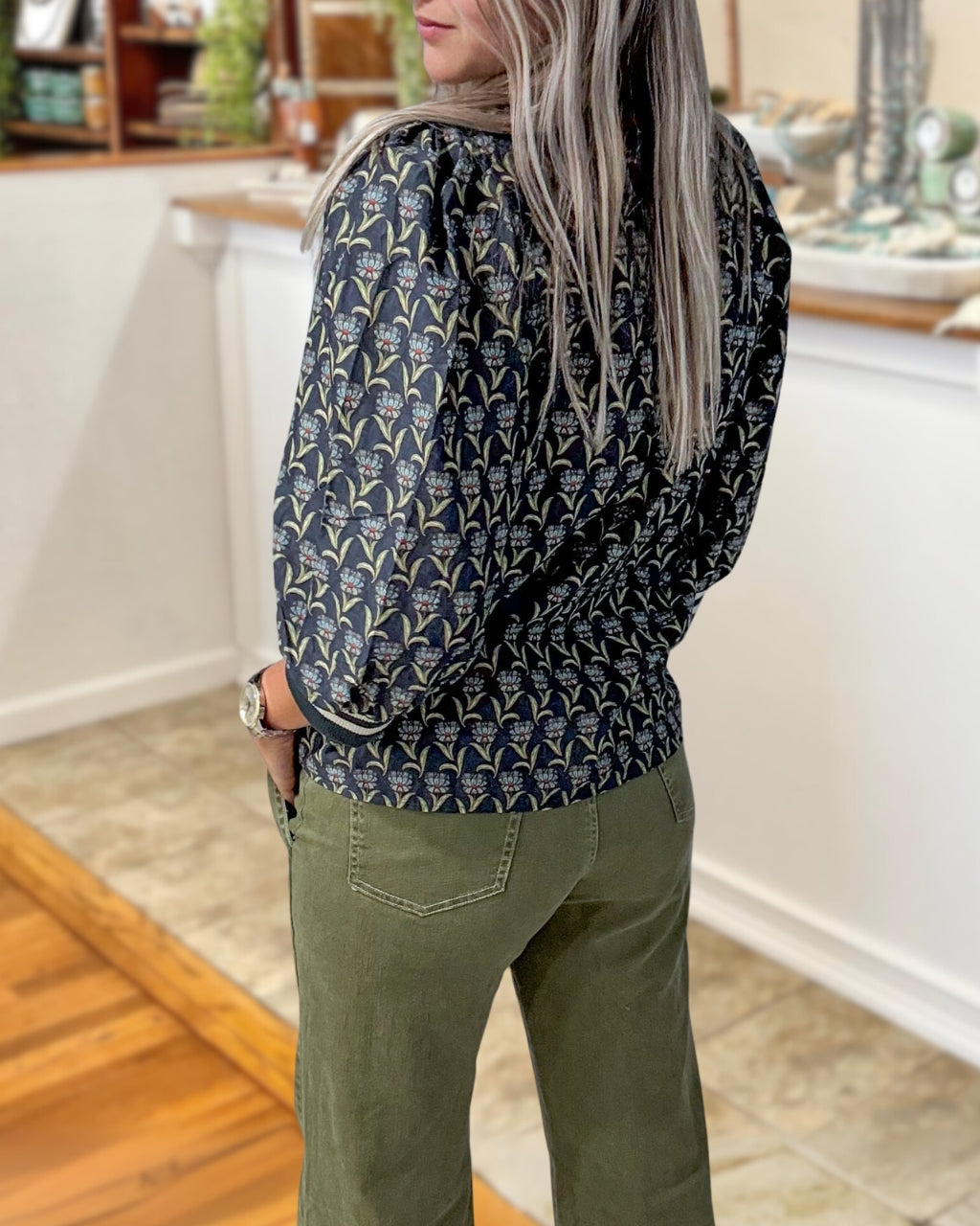 Floral-Patterned Half-Zip Top