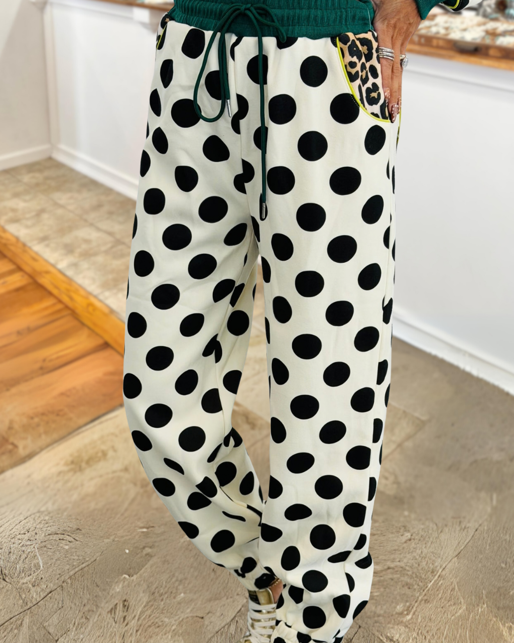 Stylish Polka Dot Leopard Print Pocket Pants