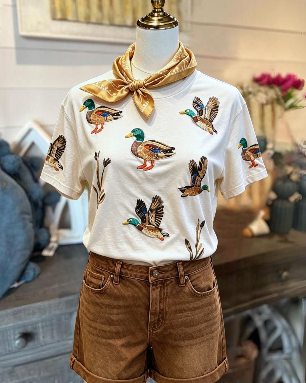 Retro Mallard Duck Embroidered T-shirt