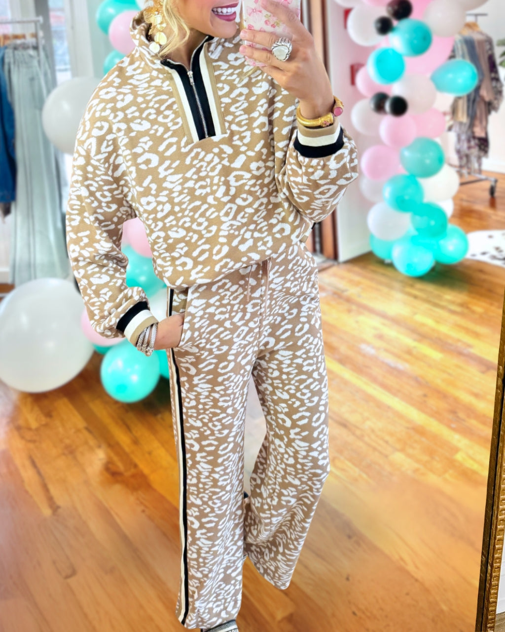 Cheerful Leopard Print Cozy Set