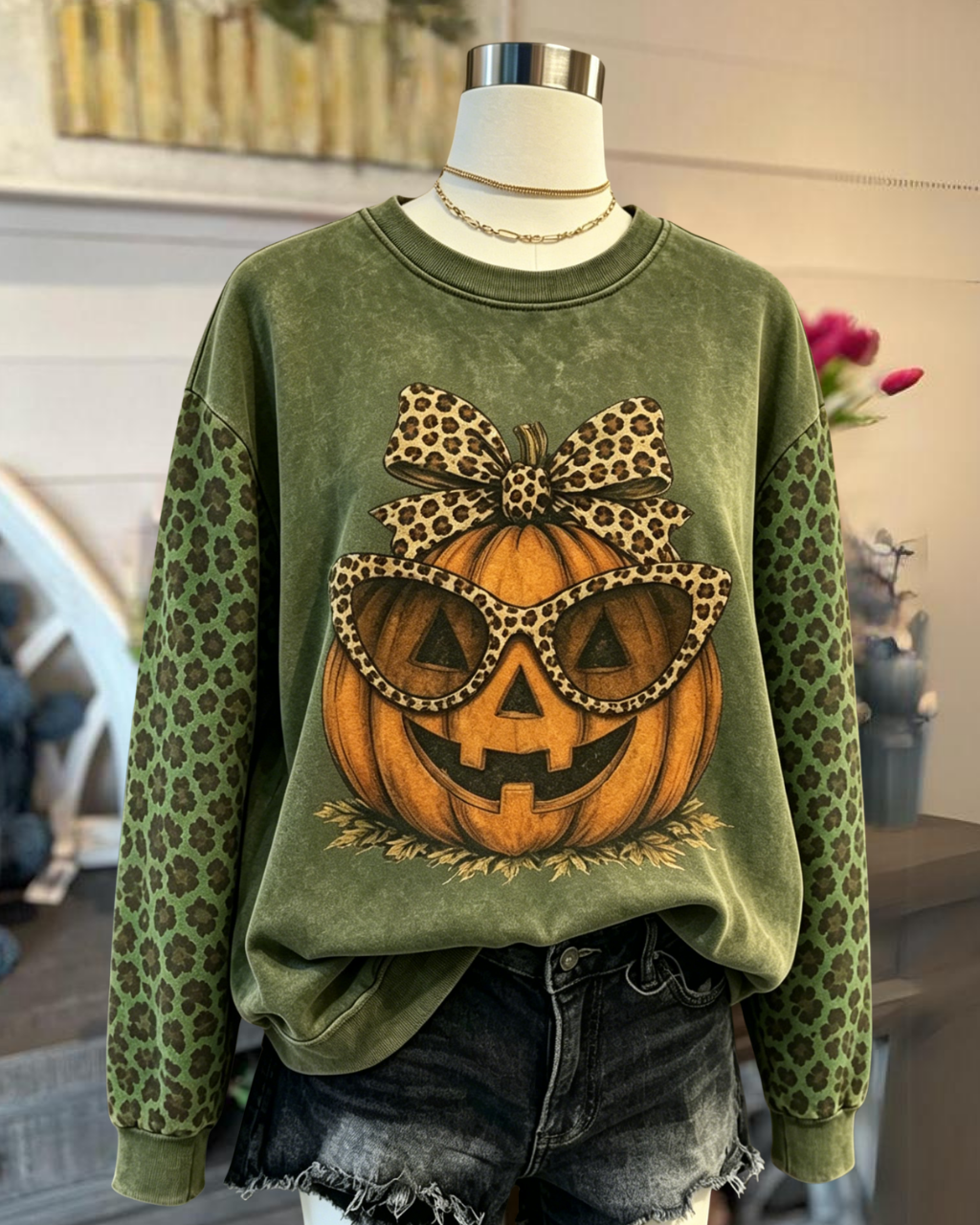 Leopard Print Bow Pumpkin Pullover