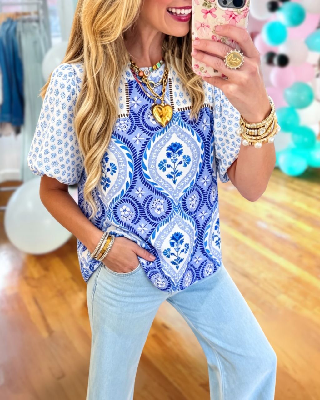 Retro Floral Puff-Sleeve Top