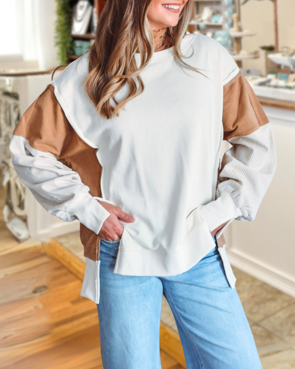 Chic Contrast Sleeve Pullover
