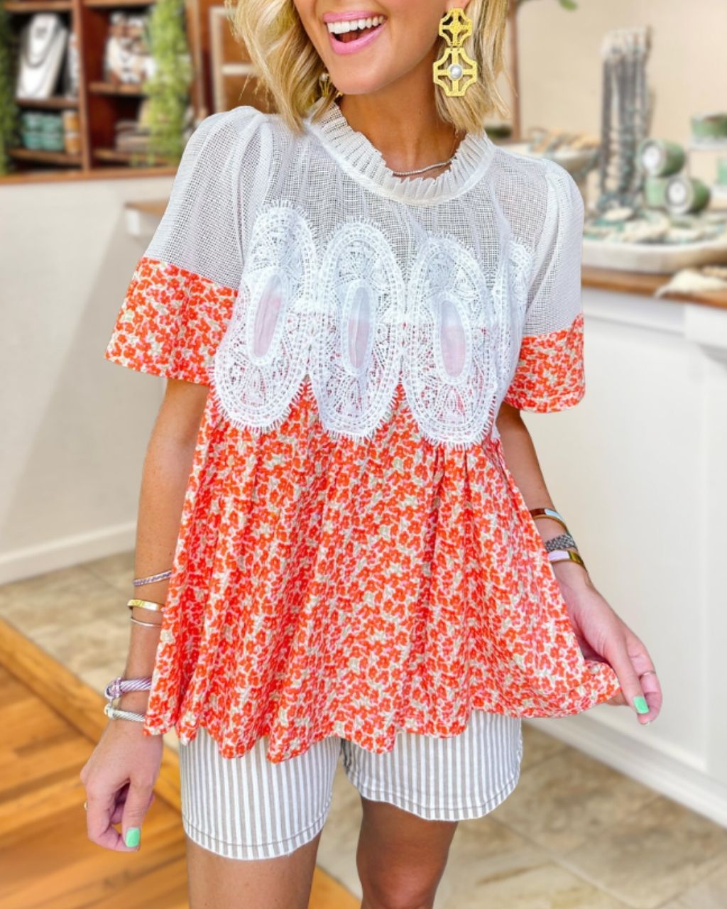 Chic Floral Lace Patchwork Top