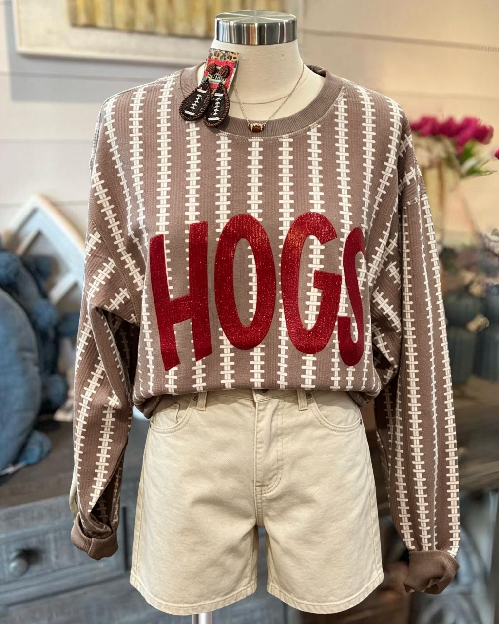 HOGS Sequin Football Stitching Stripe Pullover