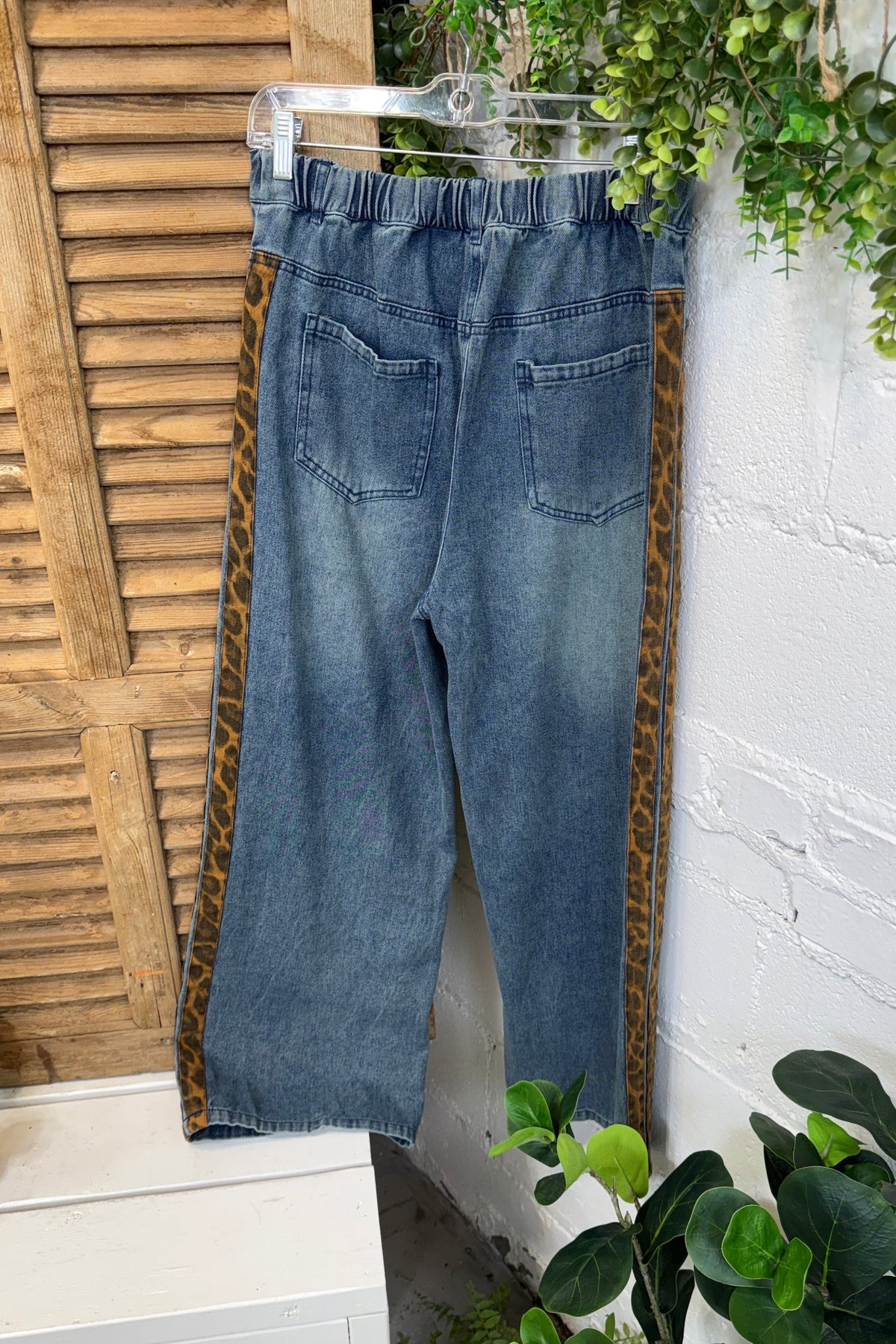 Casual Leopard Print Side Stripe Jeans
