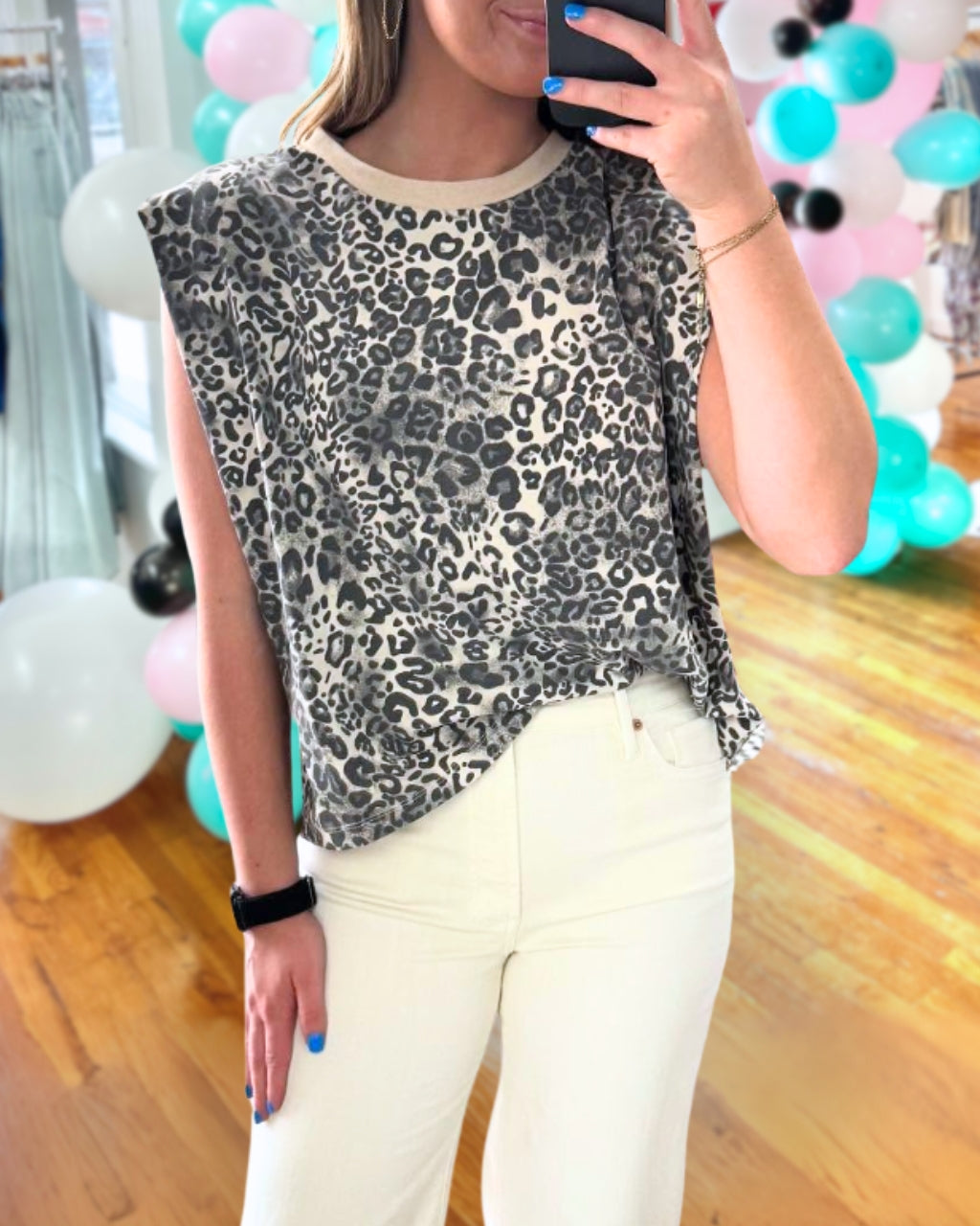 Trendy Leopard Sleeveless Top