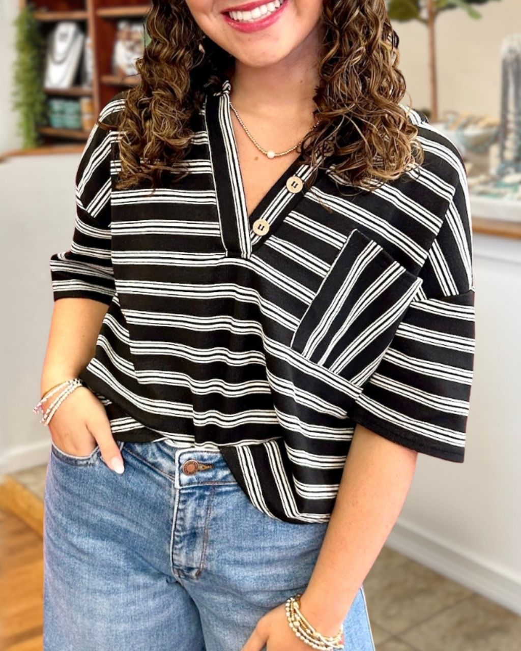 Special Striped V-neck Top