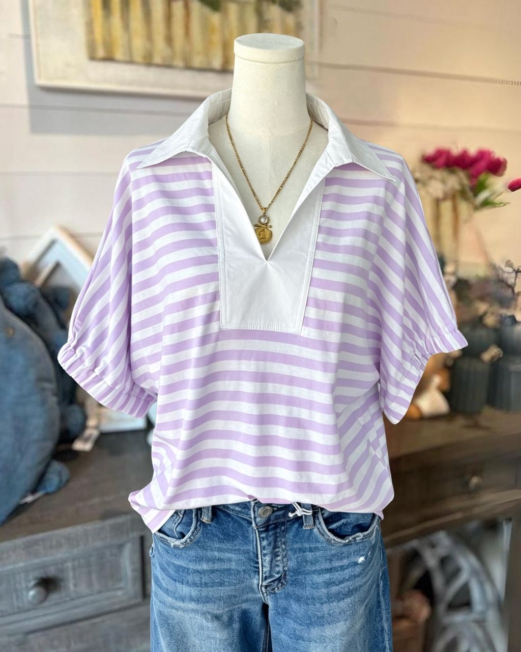Trendy Striped V-neck Collar Top
