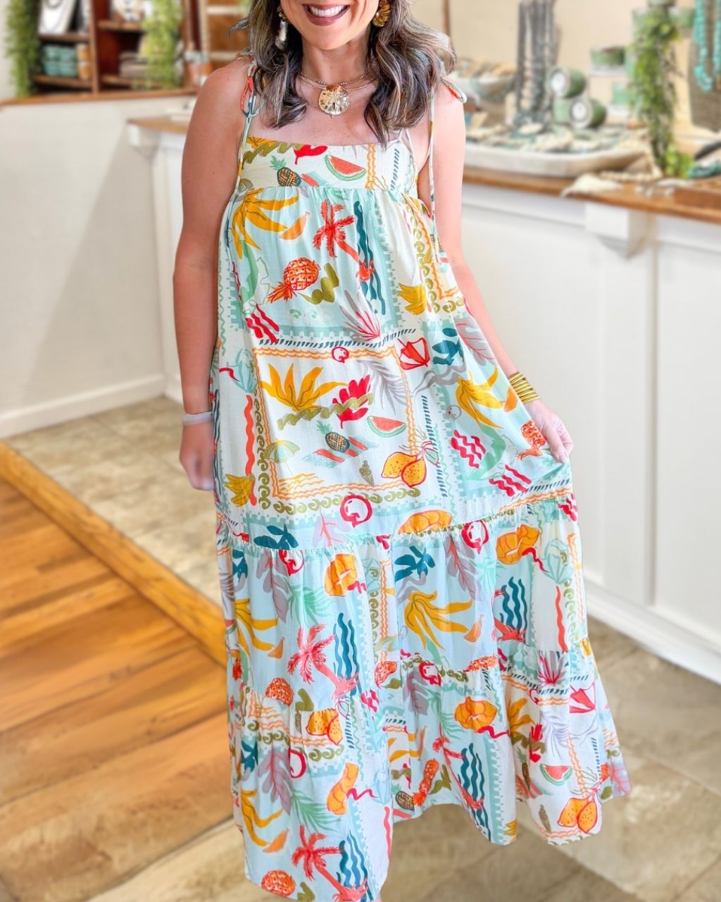 Seaside Vacation-Style Strappy Dress
