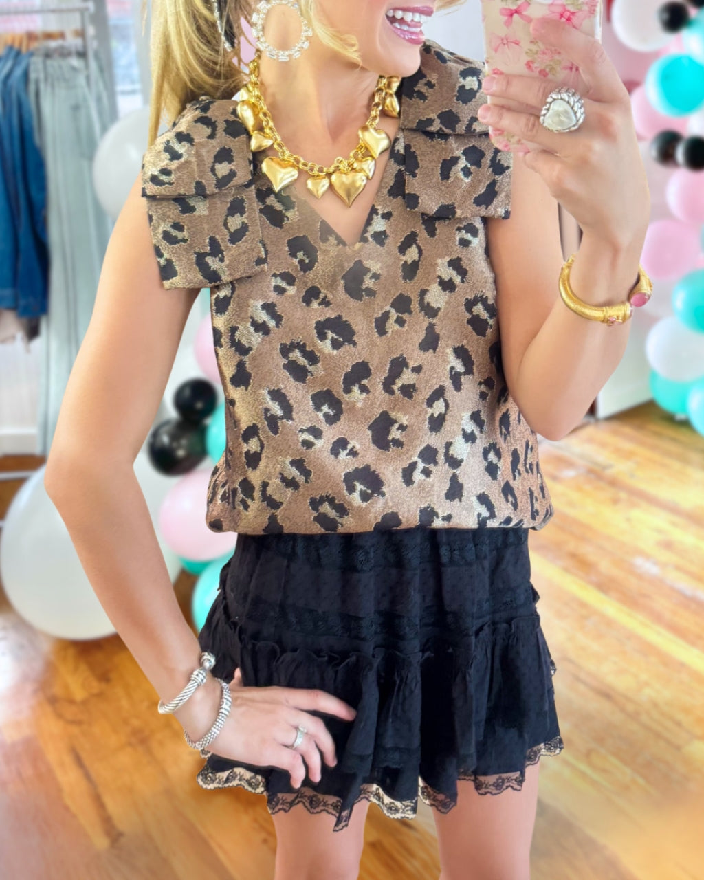 Chic Leopard Bow Sleeveless Top