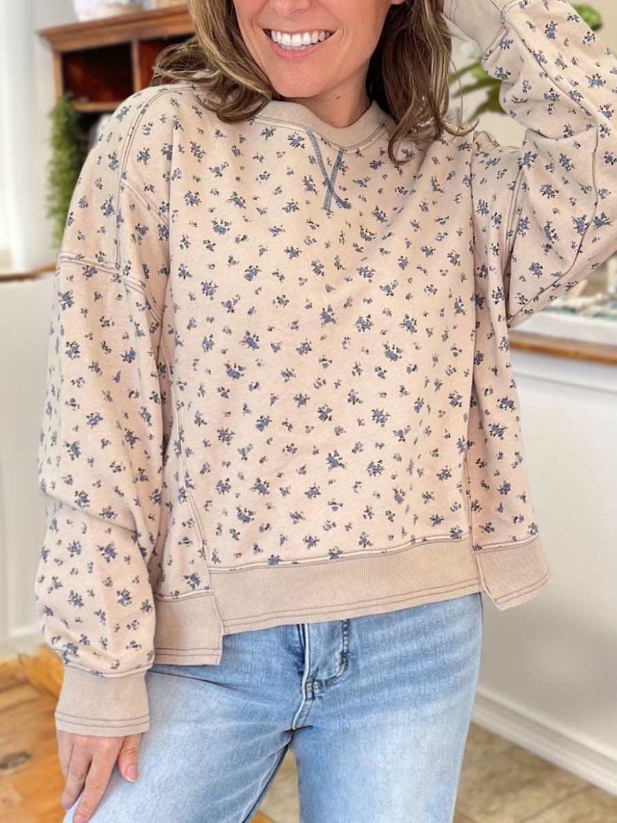 Vintage Floral Print Pullover