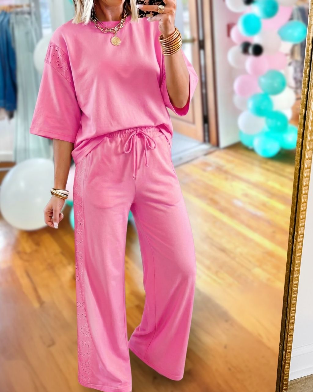 Casual Lace-Paneled Pants Set