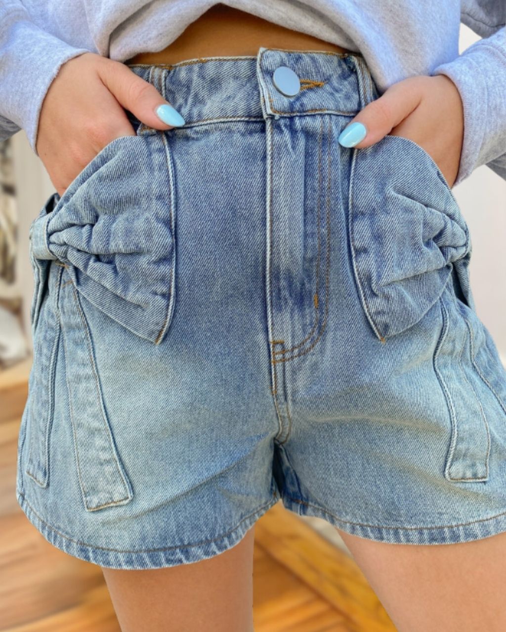 Bow Pockets Denim Shorts