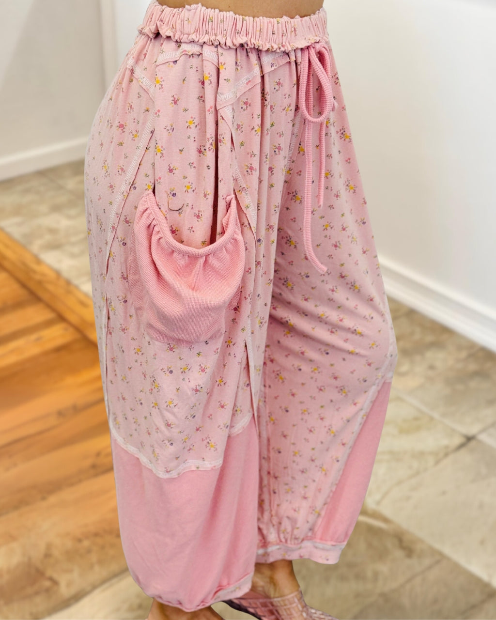 Floral Knitted Casual Pants