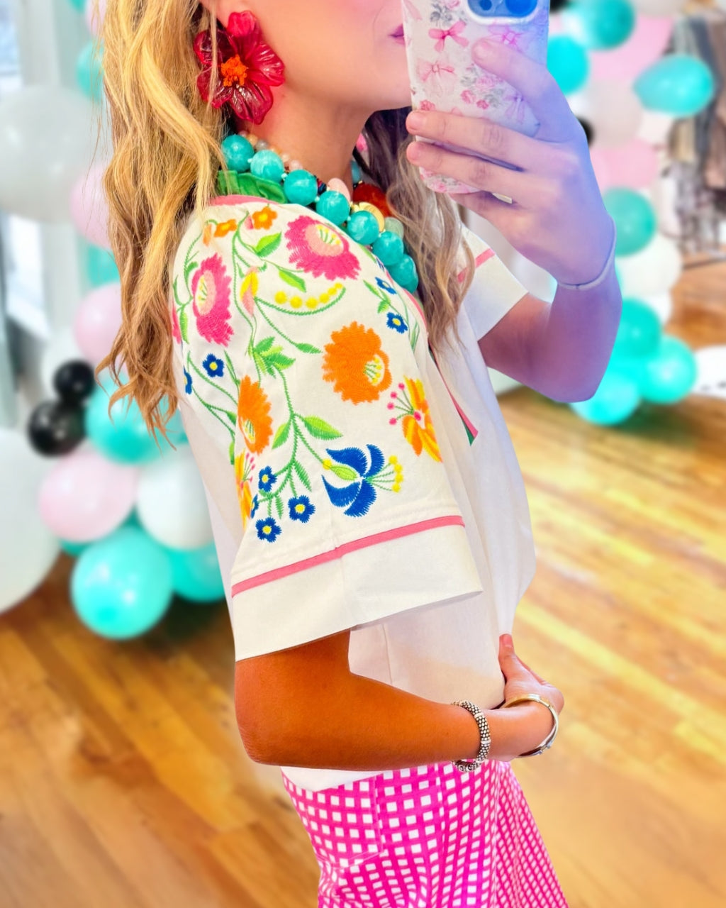 Floral Embroidery V-neck Poplin Top