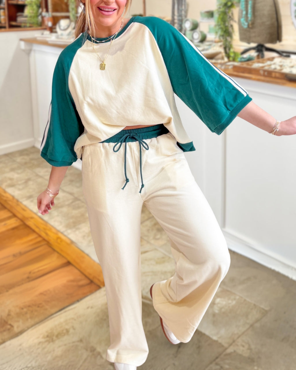 Sporty Edge Raglan Sleeve Set