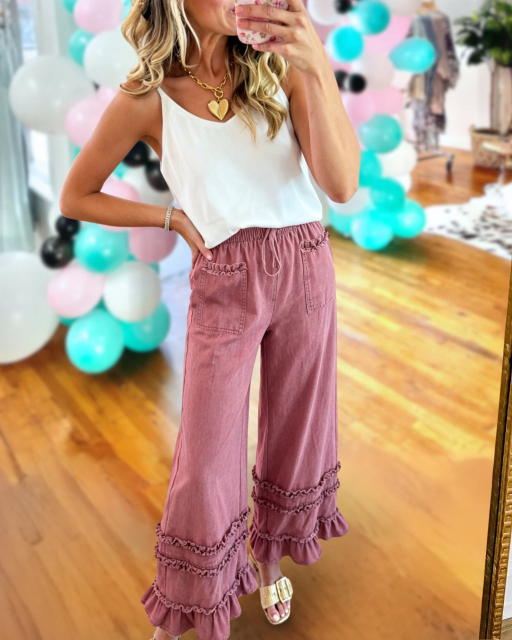 Ruffled Cotton-Linen Pants