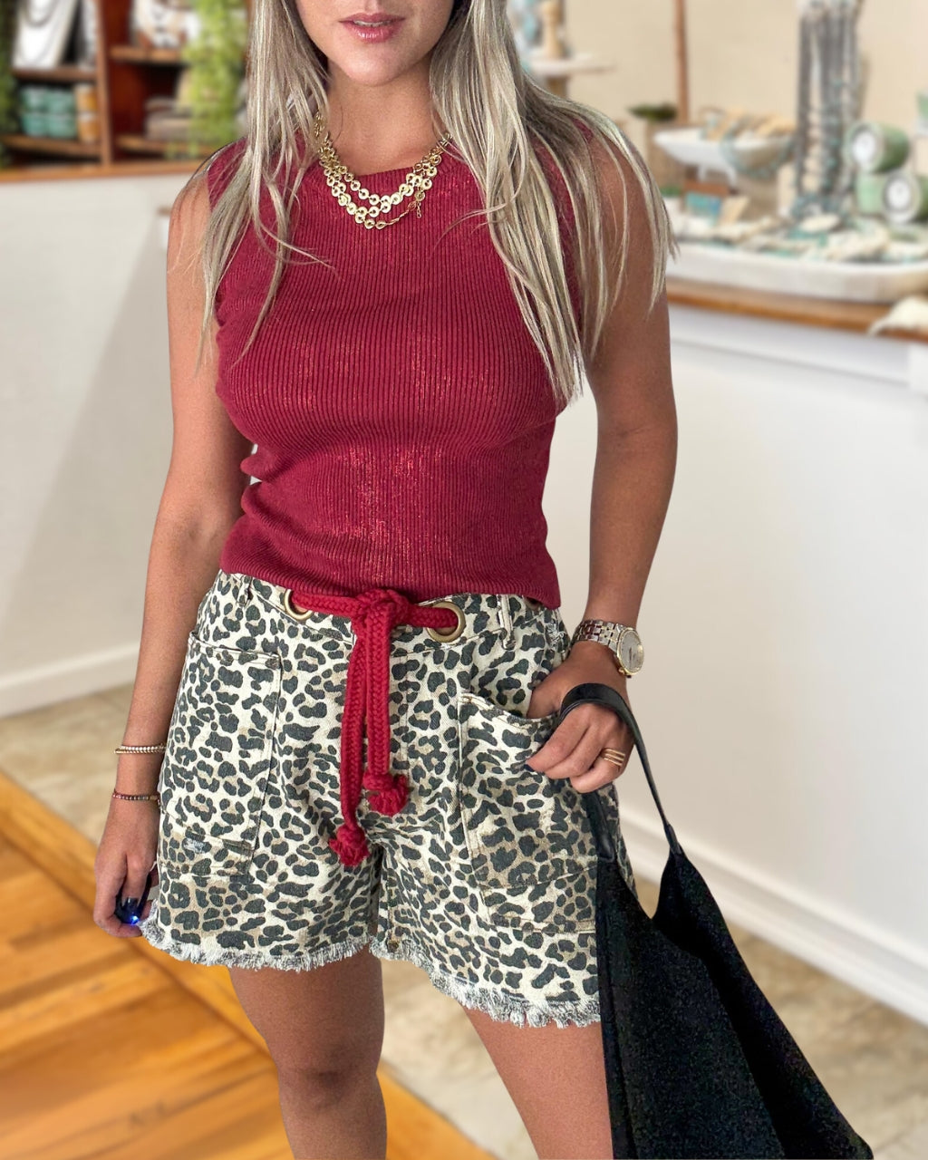 Chic Drawstring Leopard Shorts