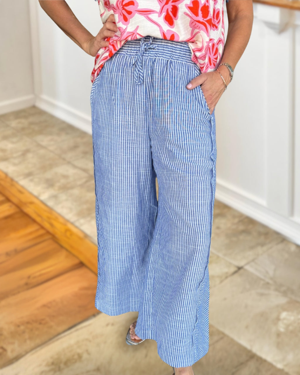 Stylish Simple Striped Pants