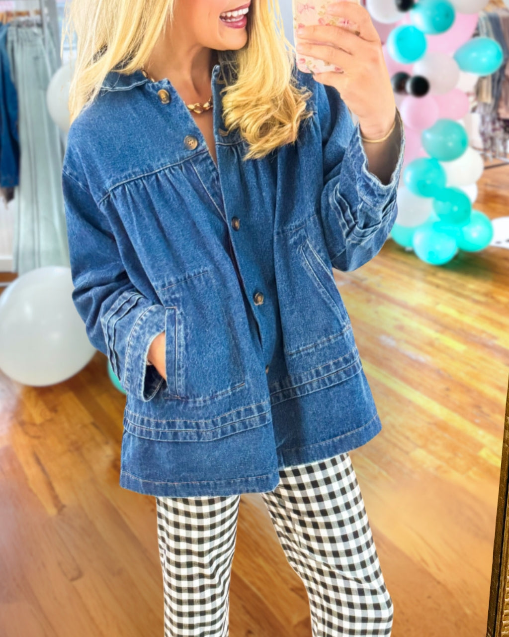 Chic Pleated Detail Denim Jacket