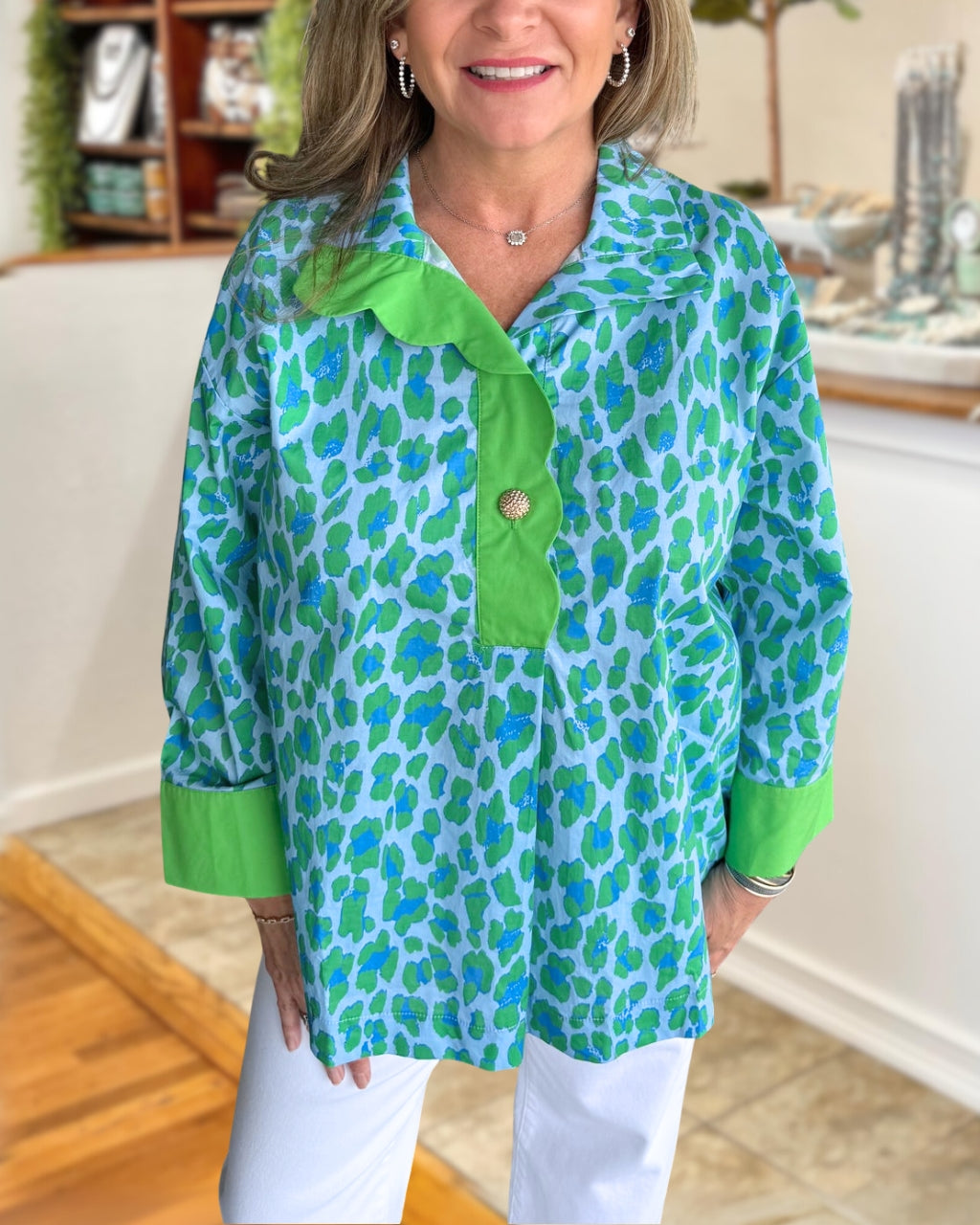 Color-blocked Leopard Half-open Collar Top
