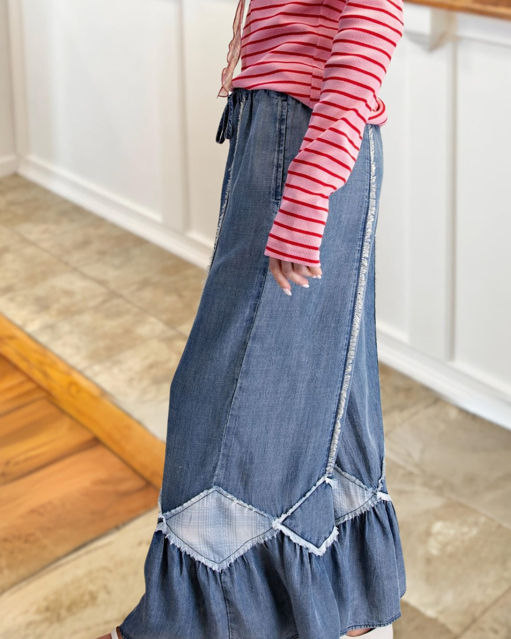 Raw-edge Patchwork Wide-leg Denim Pants