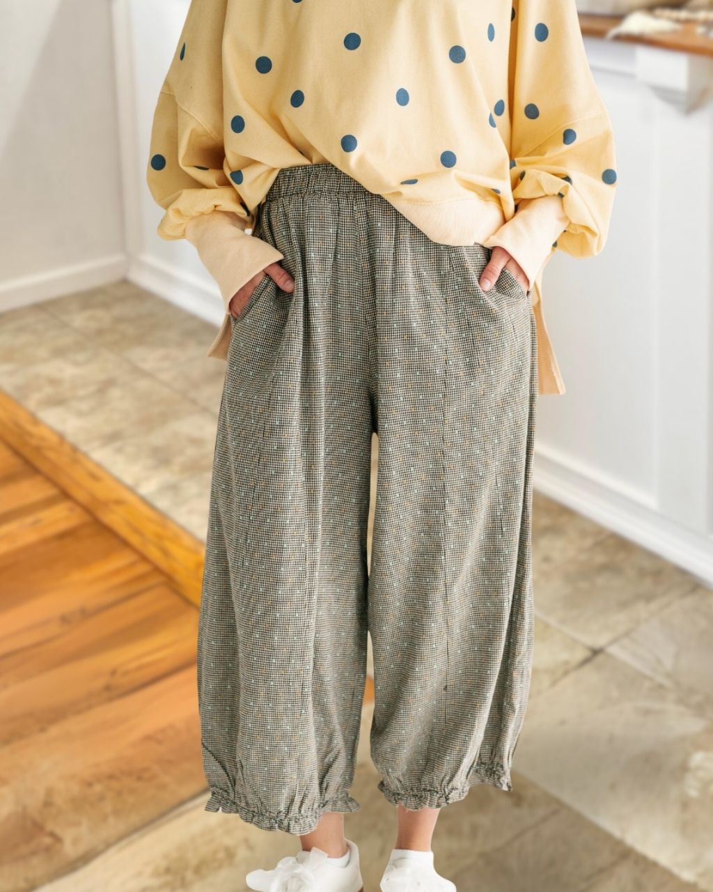 Loose Plaid Ruffle Pants