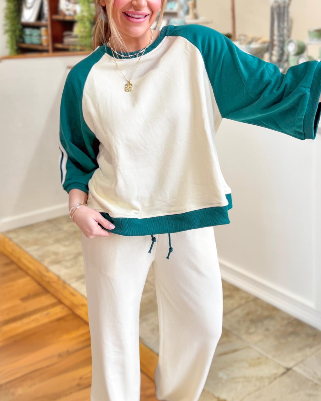 Sporty Edge Raglan Sleeve Set