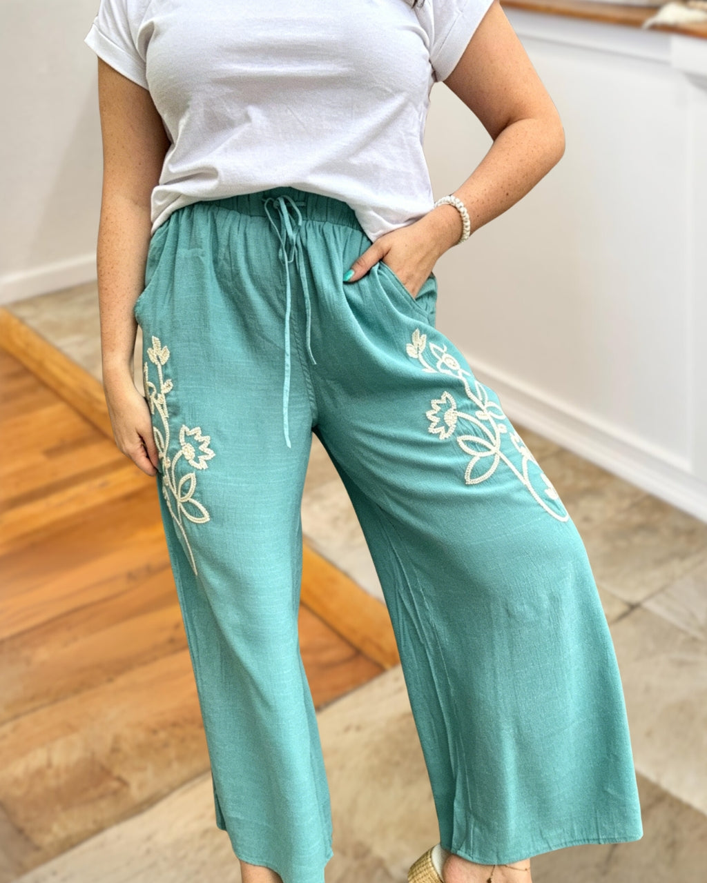 Floral-embroidered Linen Wide-leg Pants