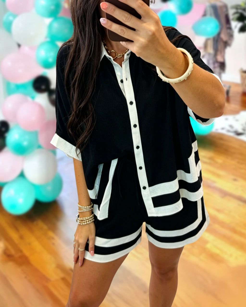 Breezy Color-Blocked Trim Shorts Set