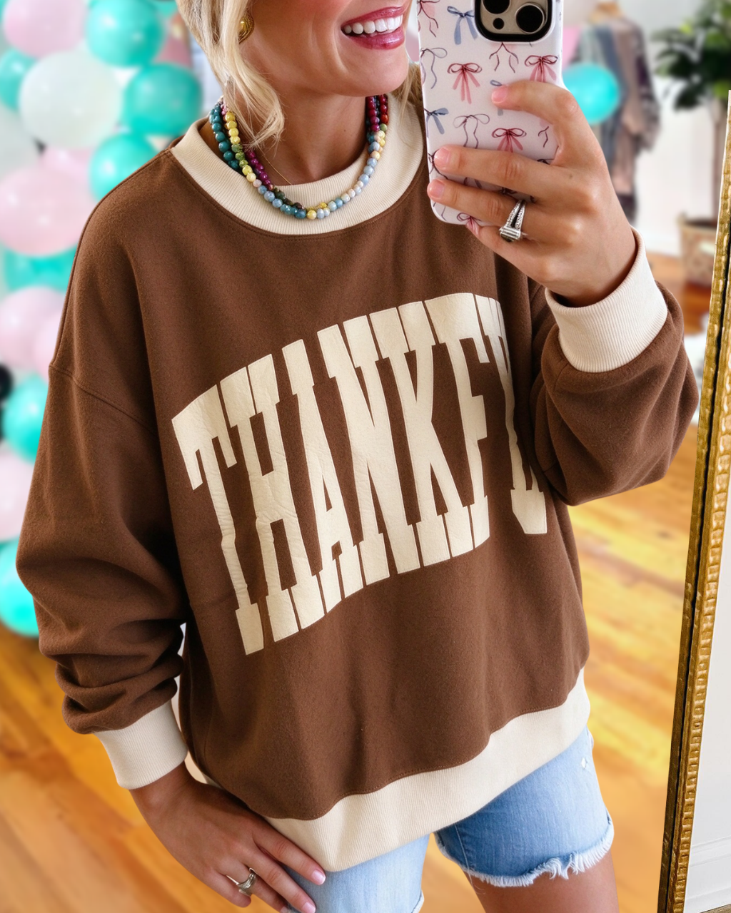 THANKFUL Vintage-Style Embroidered Pullover
